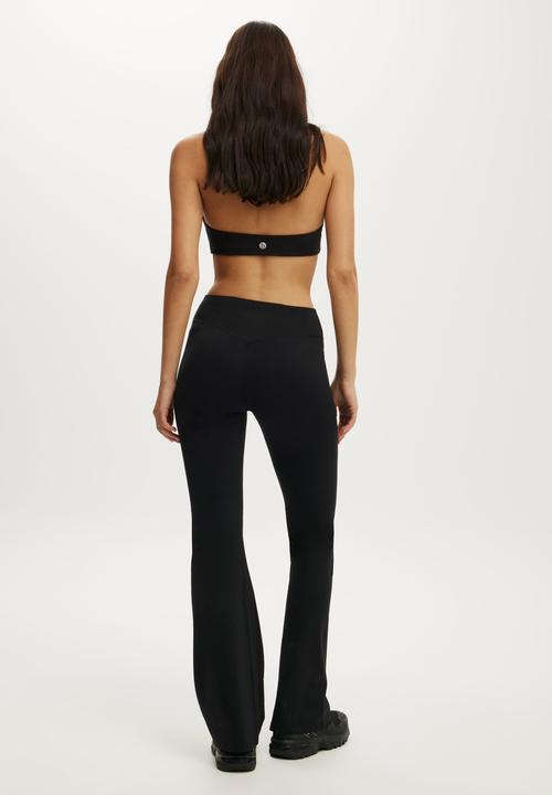 Cotton On - Ultra Soft Contour Flare - Black