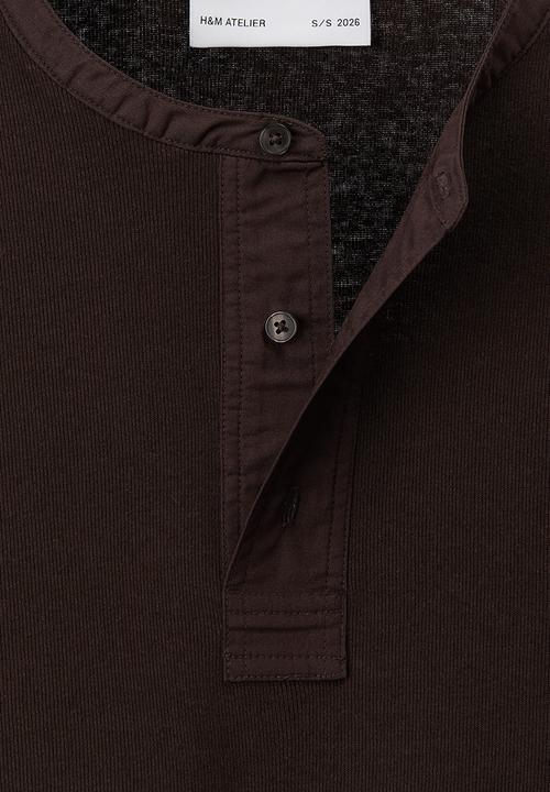 H&M - H&M Atelier: Loose fit linen-blend henley top - dark brown