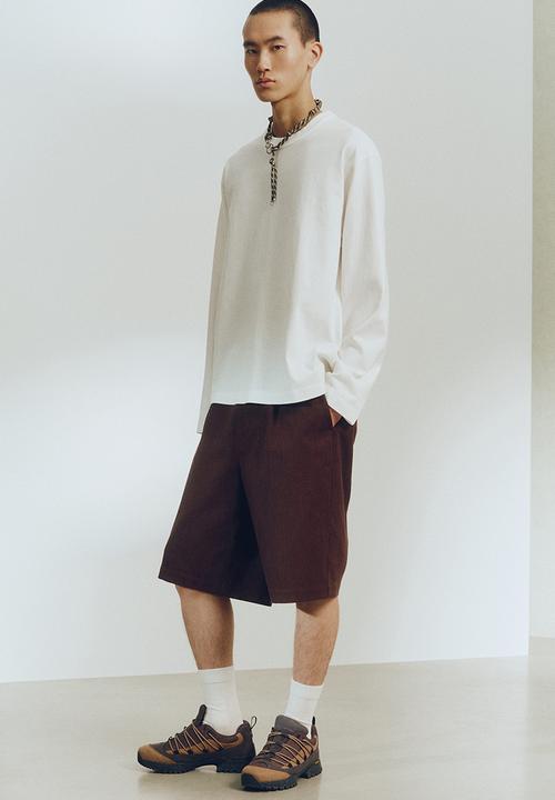 H&M - H&M Atelier: Loose fit long-sleeved cotton T-shirt - white