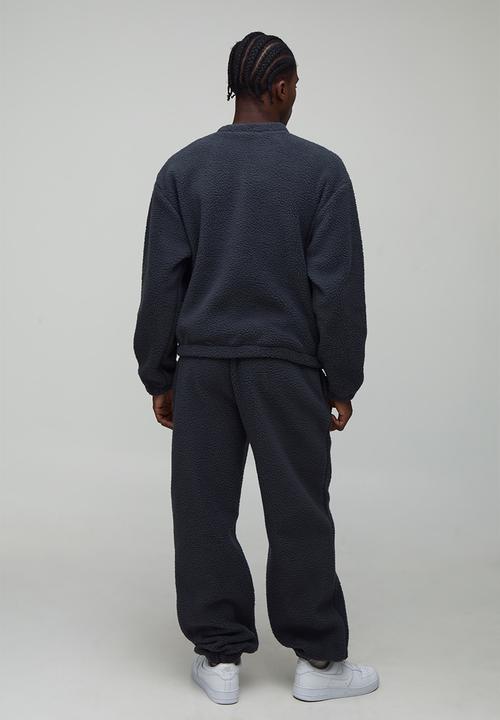 boohooMAN - Oversized Boxy Borg MAN. Embroidered Sweatshirt - Charcoal