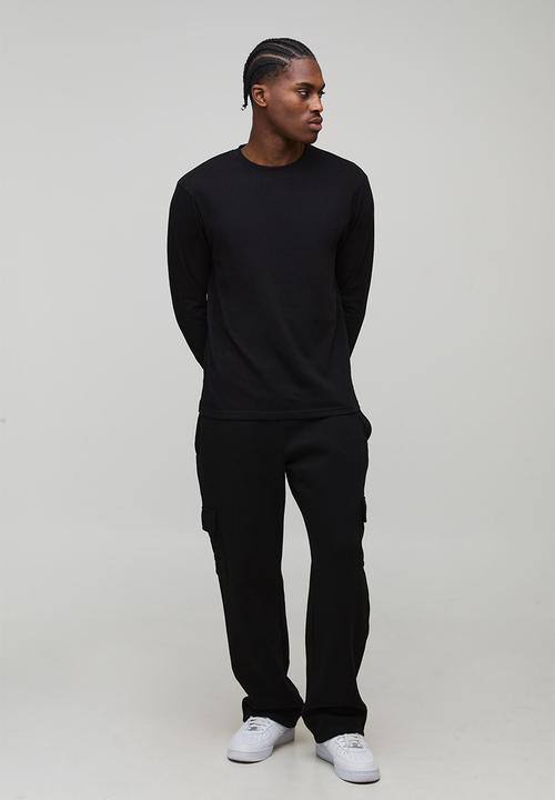 boohooMAN - Basic Long Sleeve Regular Fit Crew Neck T-shirt - Black