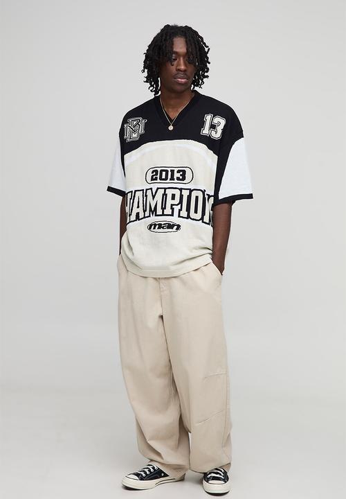 boohooMAN - Man Varsity Jacquard Knitted Hockey Sports Top - White
