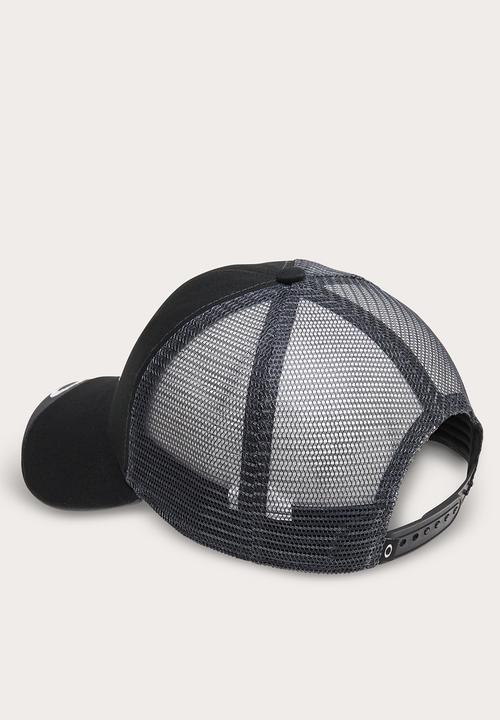 Oakley - Oakley Classic Trucker Hat - Black