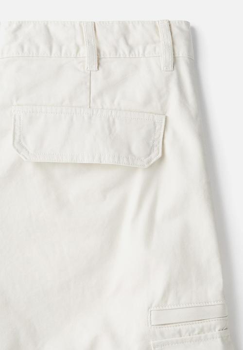 H&M - Regular fit twill cargo trousers - white