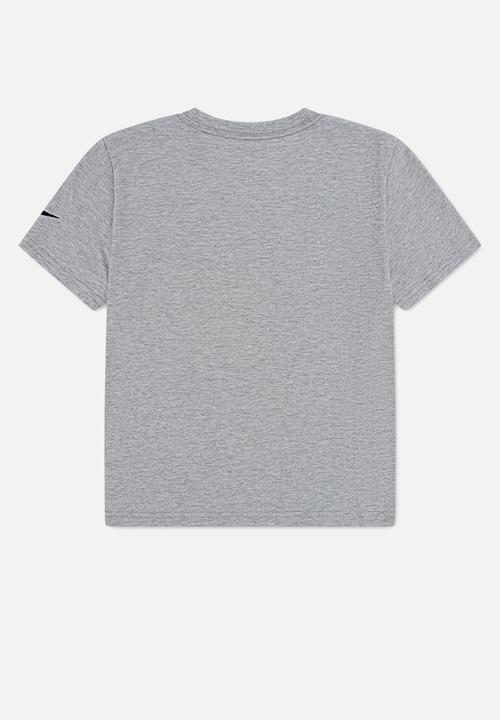 Nike - Nkb I Am Sport Boxy Graphic Tee - Dk Grey Heather