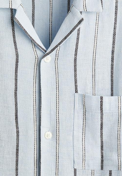 H&M - Regular fit linen-blend resort shirt - light blue/striped