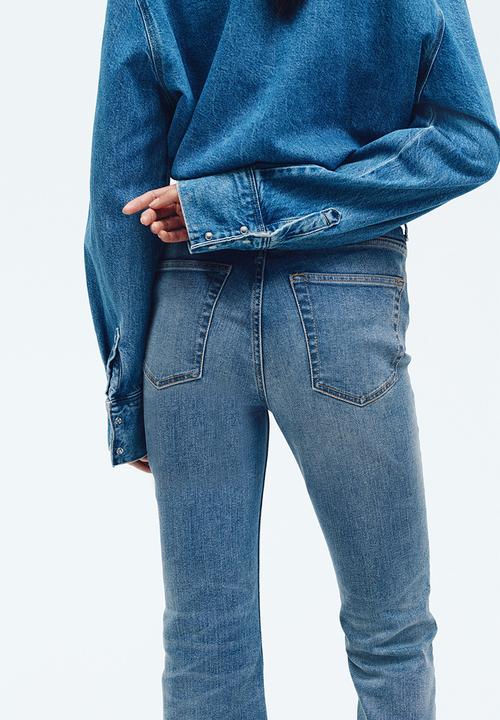 H&M - Flared high jeans - denim blue