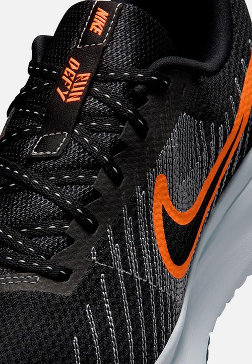 Nike - Nike Run Defy