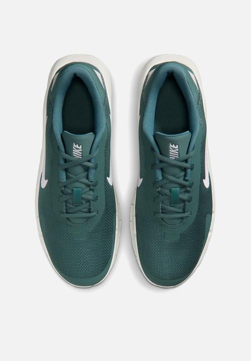Nike - Nike Flex Train