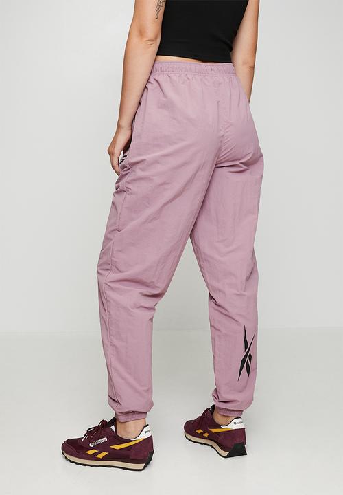 Reebok - Vector Track Pant - Berry Chill/Black