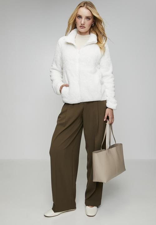 Stella Morgan - Long sleeve Zip Through Faux Teddy Jacket - Cream