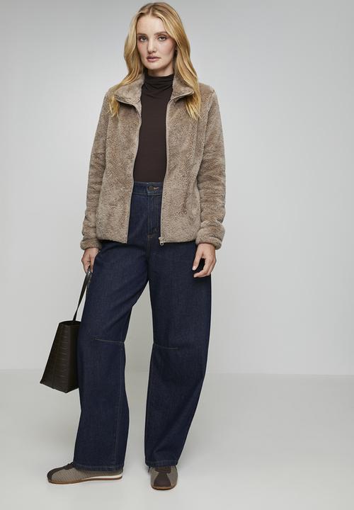 Stella Morgan - Long sleeve Zip Through Faux Teddy Jacket - Mocha