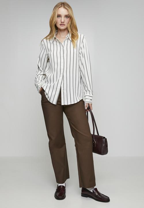 Stella Morgan - Mid Waist Straight Leg Stretch Sateen Trouser - Brown