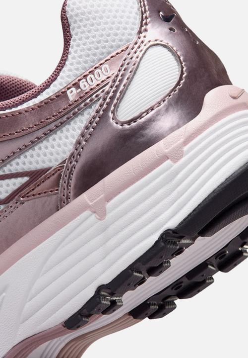 Nike - Nike P-6000
