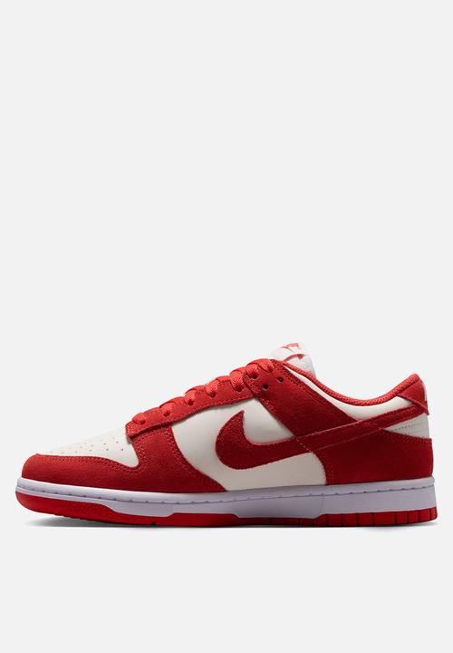 Nike - Nike Dunk Low