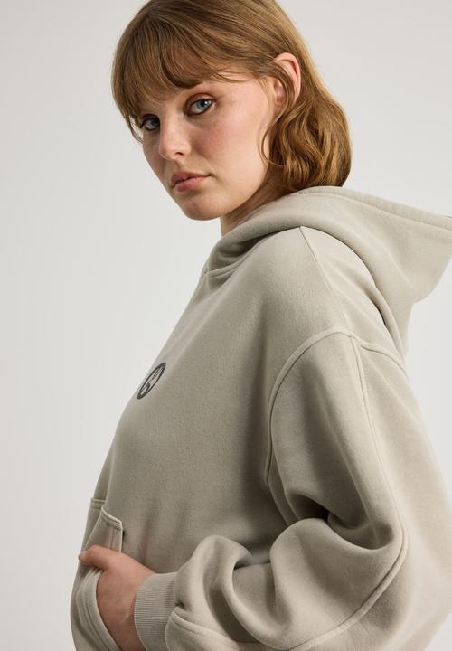 Factorie - Open Gallery Boxy Hoodie - Og Washed Sunbleached Khaki/Triad