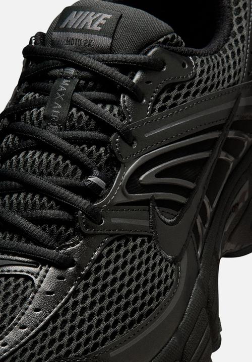 Nike - NIKE AIR MAX MOTO 2K