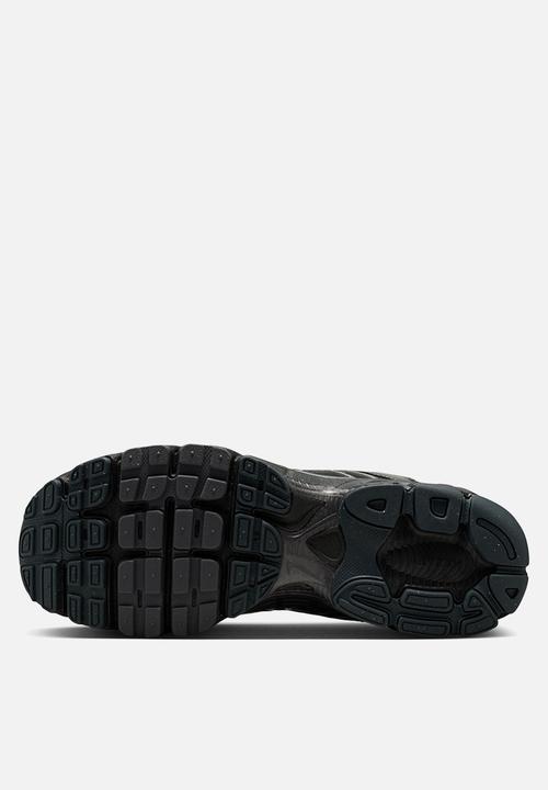 Nike - NIKE AIR MAX MOTO 2K