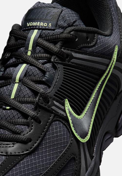Nike - Nike Zoom Vomero 5 SE