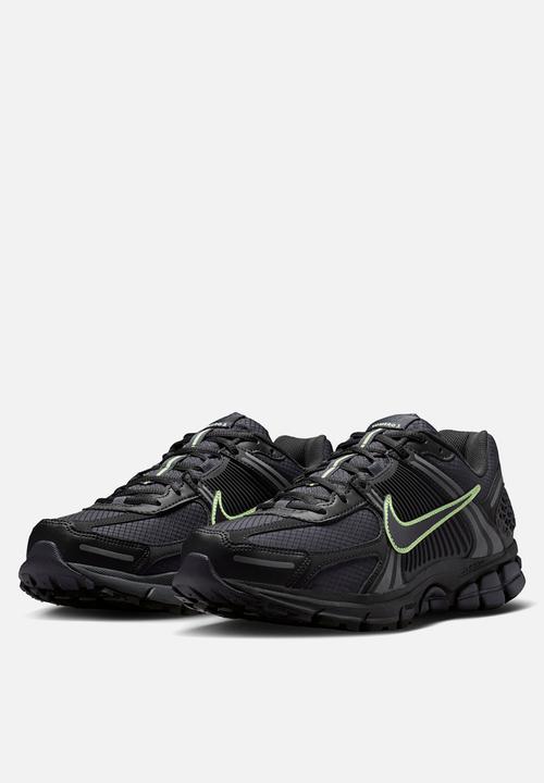 Nike - Nike Zoom Vomero 5 SE