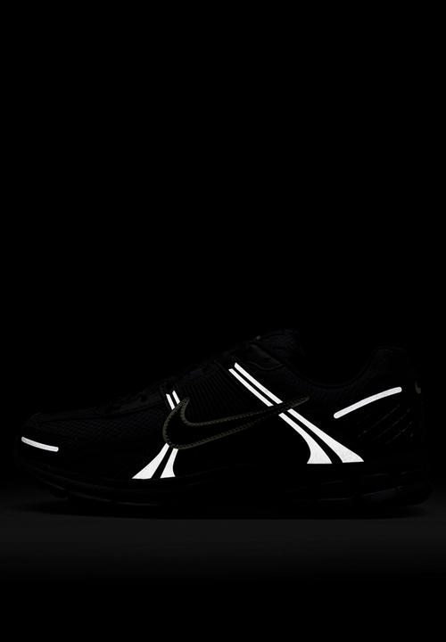 Nike - Nike Zoom Vomero 5 SE