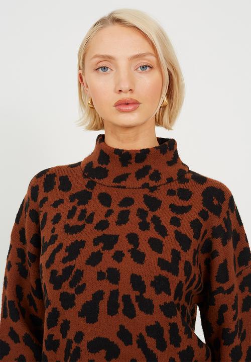 Brave Soul - Animal Jacquard Tunic With Turtle Neck - Brown/Black