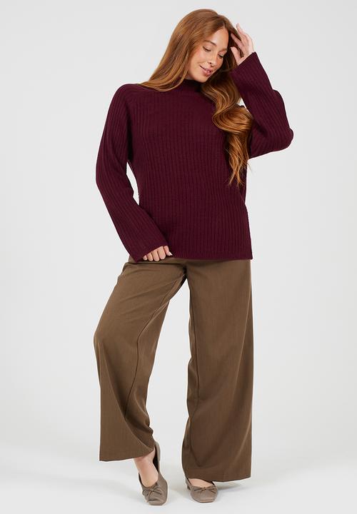Brave Soul - Mossy Yarn Ribbed Raglan Sleeve Jumper With Turtle Neck - Wine
