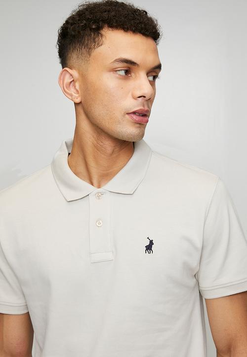 POLO - Carter Essential Pique Short sleeve Golfer - Light Grey