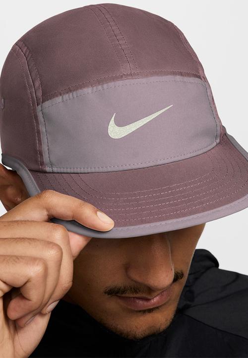 Nike - Unstructured Swoosh Cap - Violet