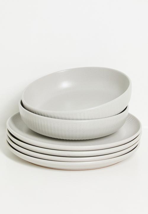 Excellent Houseware - Embossed dinner plate - Grey