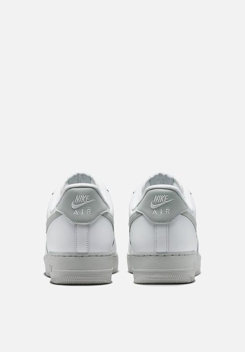 Nike - Nike Air Force 1 '07