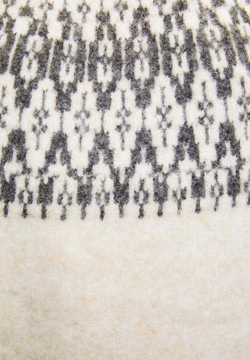 MANDI - Long Sleeve Crew Neck Raglan Shape Knitwear Jersey - Beige