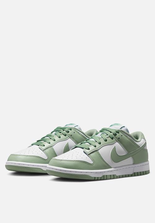 Nike - Nike Dunk Low