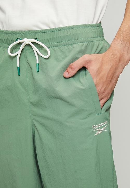 Reebok - CL F FR TRACKPANT - FIELD GREEN/VINTAGE CHALK