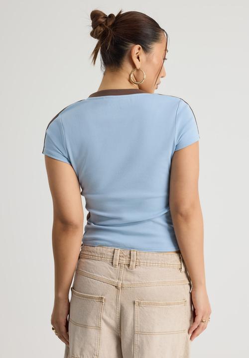 Factorie - Fitted Graphic Tee - Blue Mist/Mud Ntn
