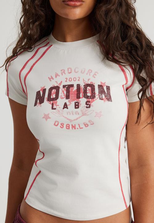 Factorie - Fitted Graphic Tee - Pumice/Ntn Hardcore