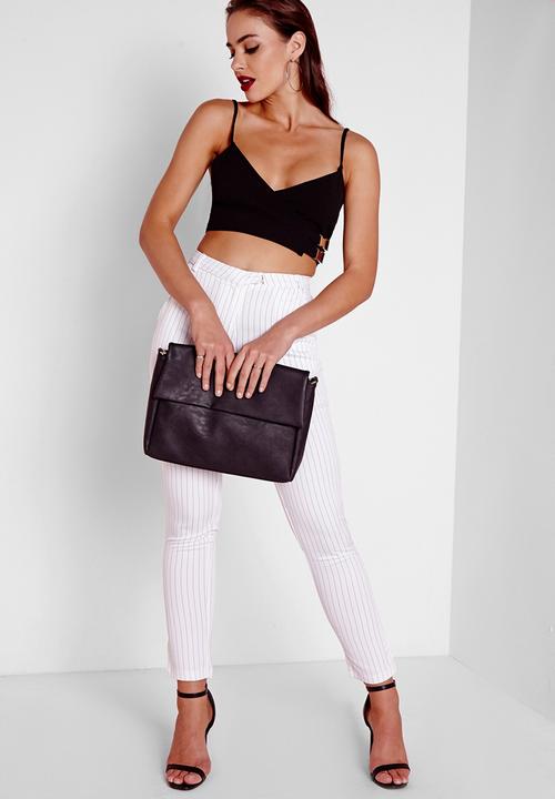 Missguided - Buckle Detail Crop Top