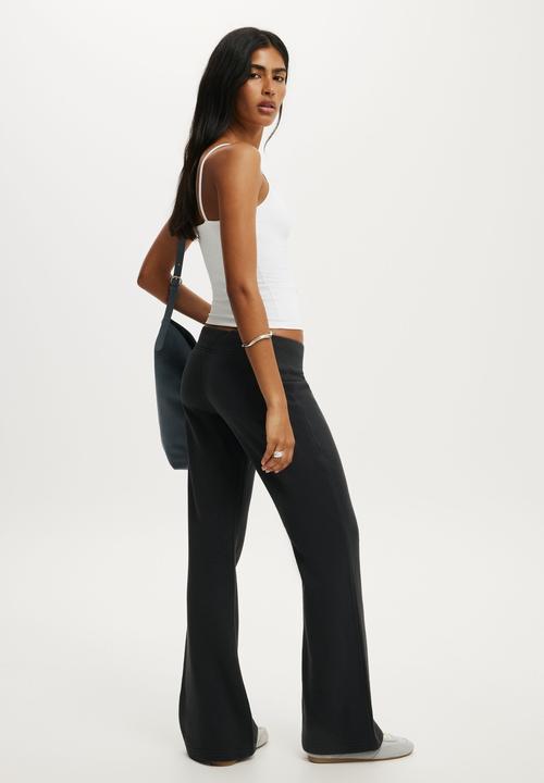 Cotton On - Low rise bootleg sweatpant - shadowstone