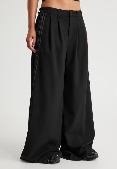 Factorie - Jumbo Dress Pant - Black