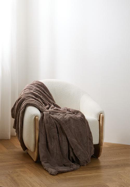 H&S - Lustra Faux Fur Throw 160cm x 130cm Coffee