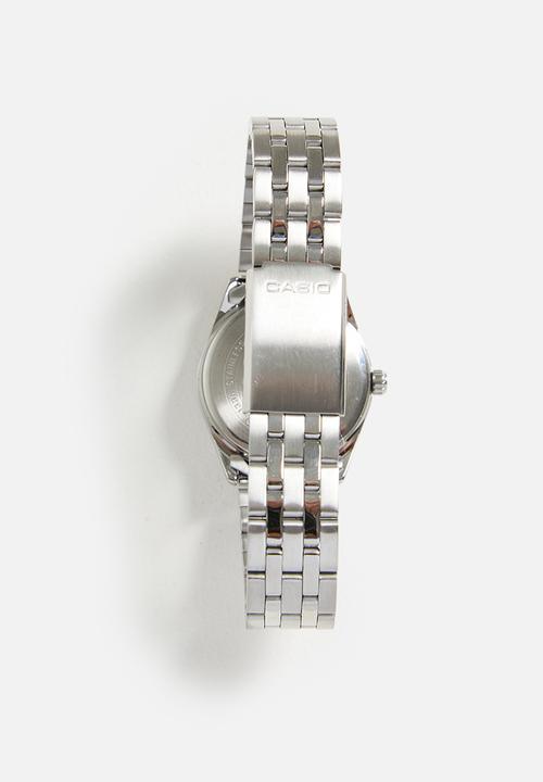 Casio - Analog Ss Ion 50M Date Blue - Silver