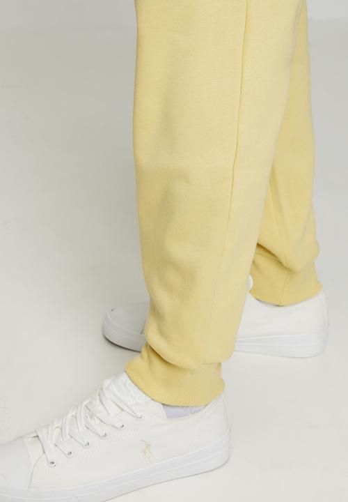 POLO - Aakil Essential Fleece Jogger - Yellow