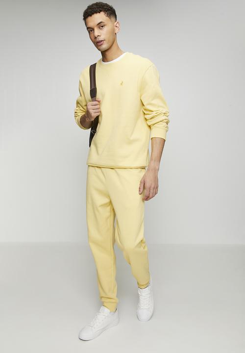 POLO - Aakil Essential Fleece Jogger - Yellow