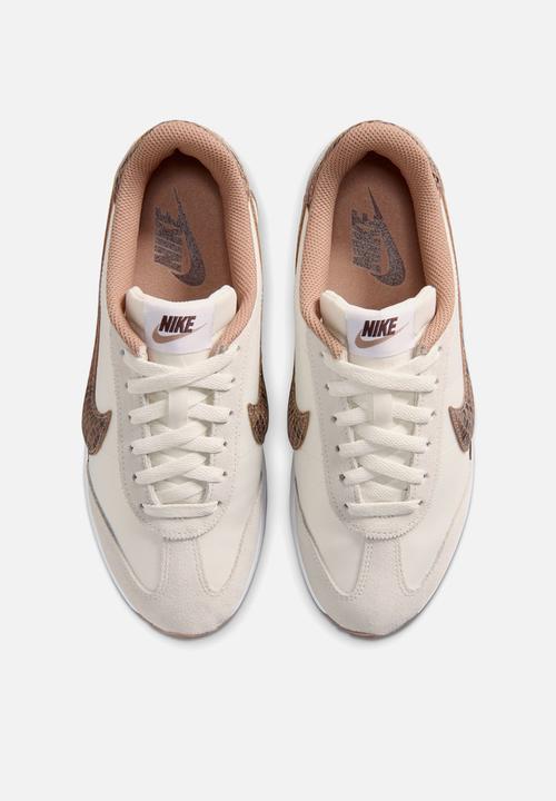 Nike - Nike Pacific Premium