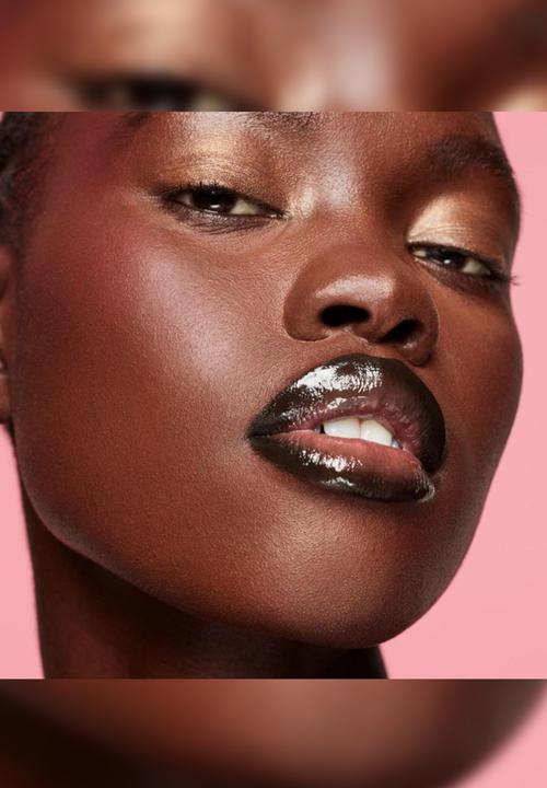 Fenty Beauty - Trace'd Out Longwear Waterproof Pencil Lip Liner - Coal Blooded