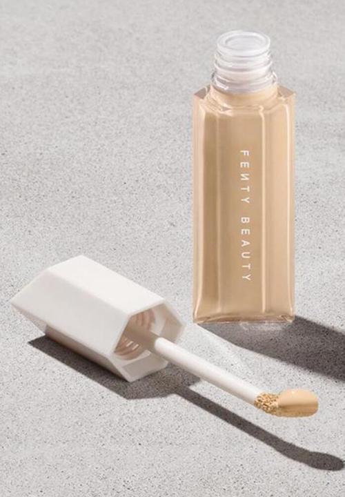 Fenty Beauty - We're Even Hydrating Longwear Concealer - 175W Light