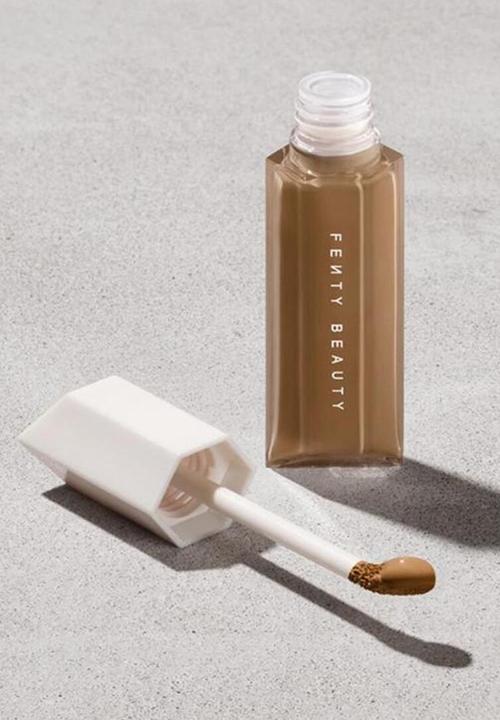 Fenty Beauty - We're Even Hydrating Longwear Concealer - 3870N Medium Deep