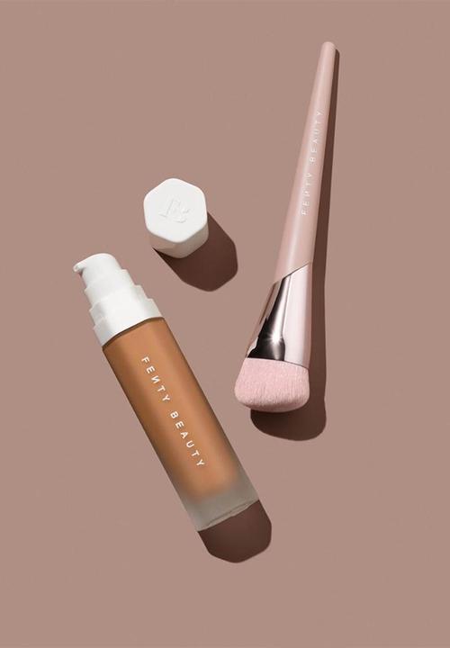 Fenty Beauty - Foundation Brush -145