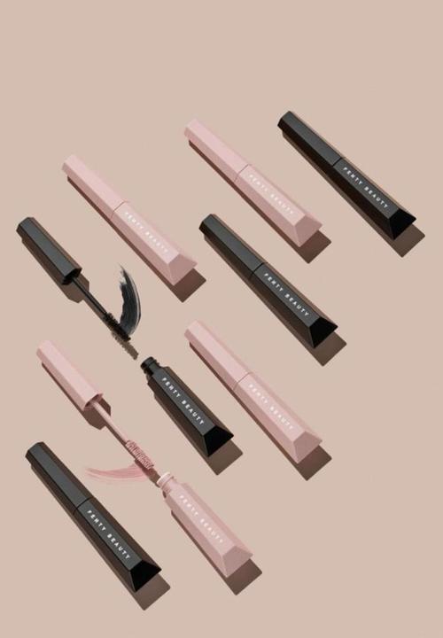 Fenty Beauty - Hella Thicc Mascara-Boosting Lash Primer