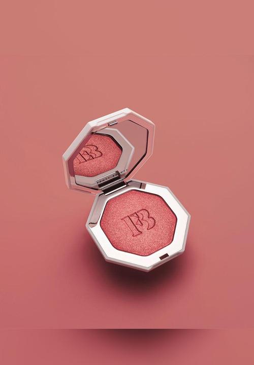 Fenty Beauty - Killawatt Freestyle Highlighter - Ruby Richez